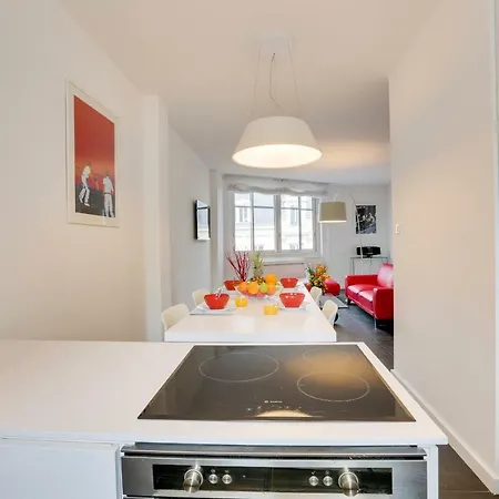 Luminous 2br, In The Heart Of Appartement
